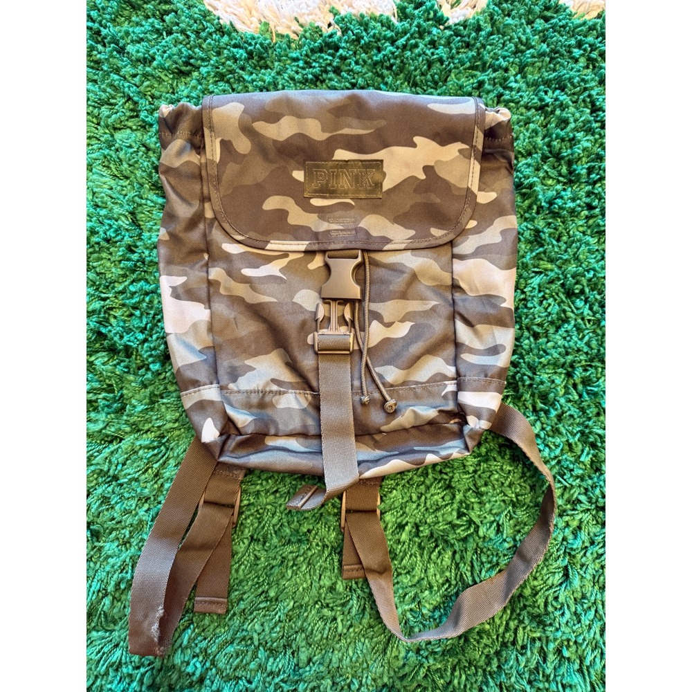 PINK Backpack Womens OS Green Camo Excellent Drawstring Buckle Flap Bag